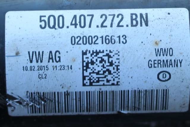 Drivaksel høyre foran, bensin/automat til VW Golf VII 2012-2017 (Fase 1)  (VAG|5Q0 407 272 BN|)