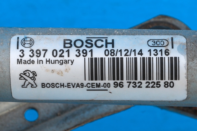 Viskermotor frontrute komplett m/overføring til Peugeot 208 2012-2019 (Type I)  (PEUGEOT|96 732225 80|)
