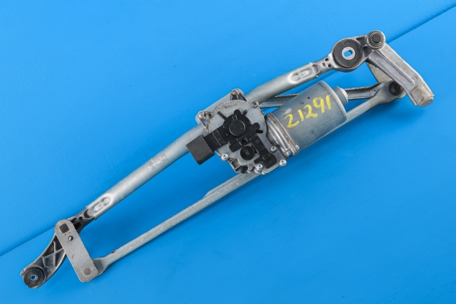 Viskermotor frontrute komplett m/overføring til BMW 3-Serie 2005-2011 (E90/E91/E92/E93) (E90/E91/E92/E93) (BMW|6 978 263|)