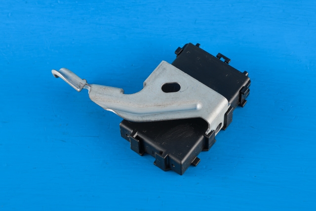 Styreenhet diverse til Toyota Yaris 2014-2020 (Type III, Fase 2)  (TOYOTA|89100-52030|)