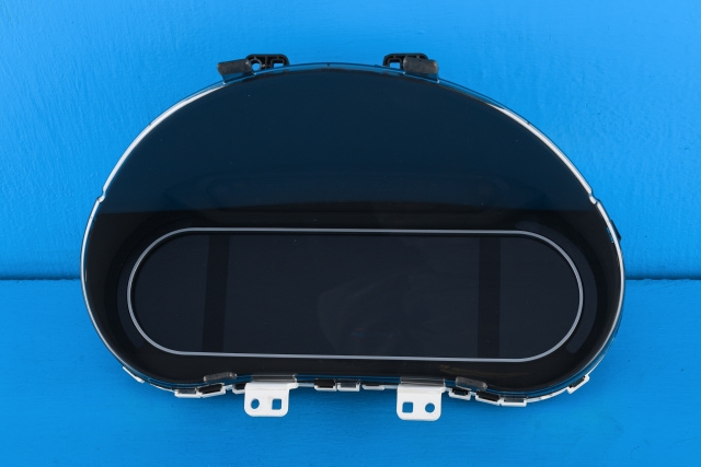 Instrumentpanel til Kia e-Soul, 2019-->> (Type III)  (KIA|94013-J2770)