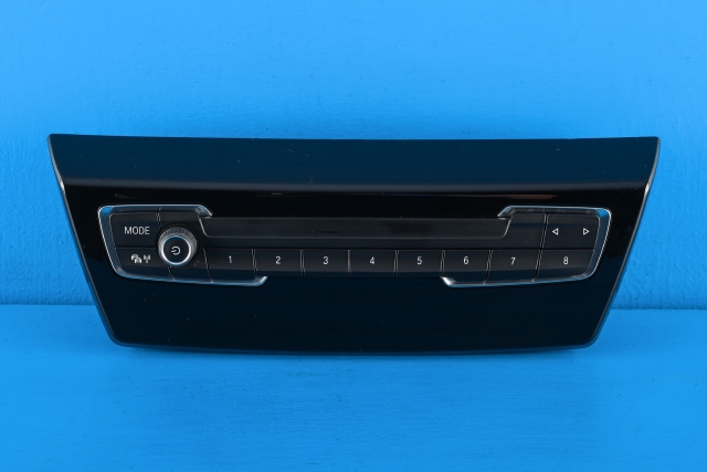Bilstereo betjeningspanel til BMW 2-Serie, Active/Gran Tourer 2014-->> (F45/F46) (F45/F46) (BMW|9 371 457|)