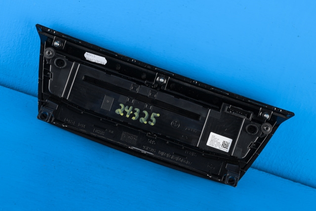 Bilstereo betjeningspanel til BMW 2-Serie, Active/Gran Tourer 2014-->> (F45/F46) (F45/F46) (BMW|9 371 457|)