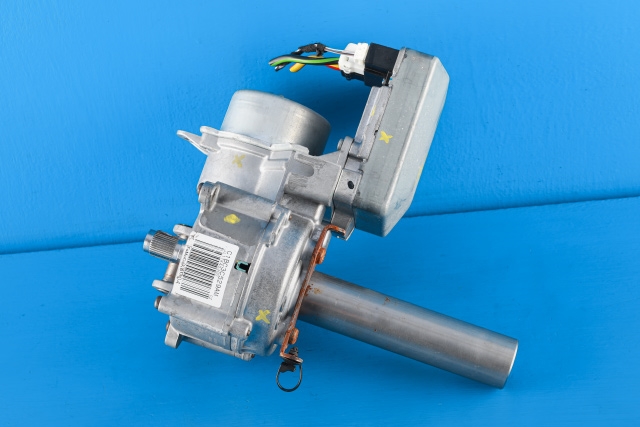 Rattaksel elektrisk servo til Ford Fiesta, 2013-2017 (Type VI, Fase 2)  (FORD|C1BC-3C529-AM)