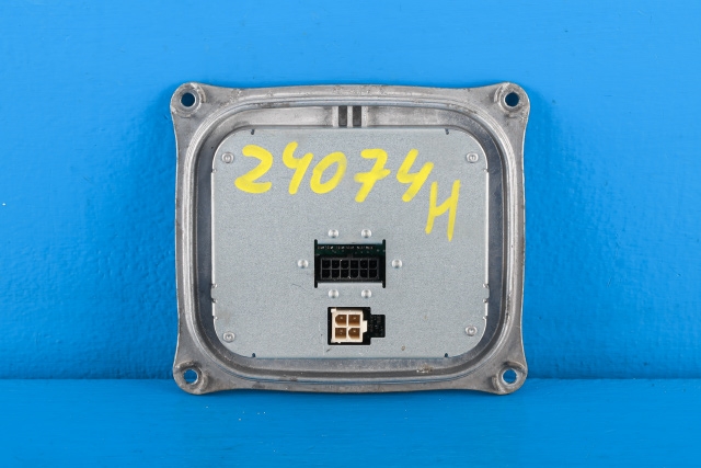 Styreenhet xenon/ballast til Peugeot 308, 2013-2021 (Type II)  (AUTOMOTIVE|1 307 329 40300)