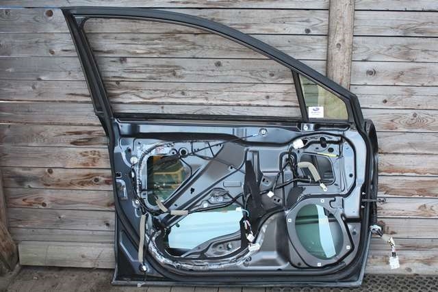 Dør venstre foran til Subaru Outback 2015-2020 (Type V)  