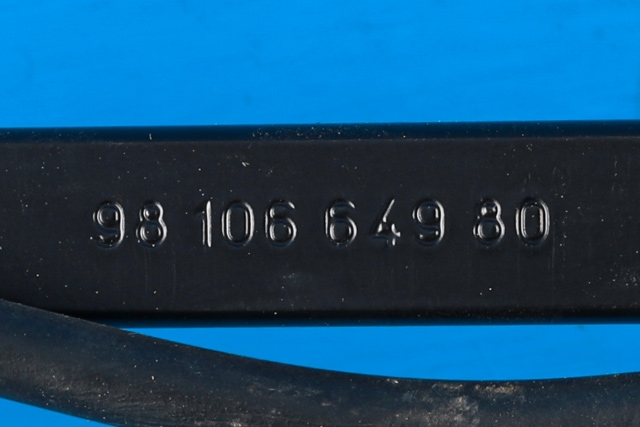 Viskerarm frontrute høyre til Peugeot 5008 2017-->> (Type II)  (PEUGEOT|98 106649 80|)