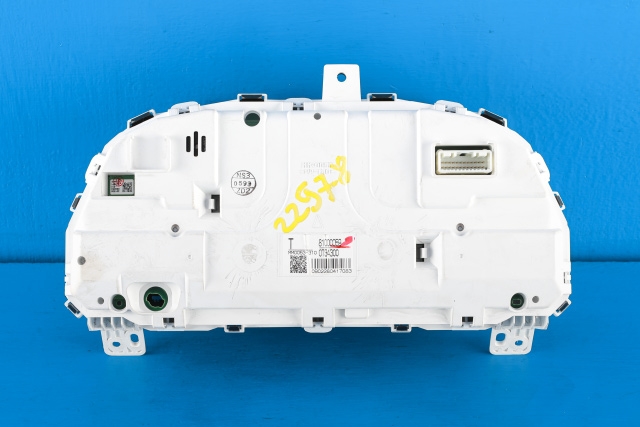Instrumentpanel til Mitsubishi ASX 2010-2019  (MITSUBISHI|8100C059|)