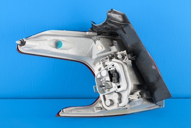 Baklykt høyre ytre til Peugeot 2008 2013-2019 (Type I) (PEUGEOT|96 780743 80|)