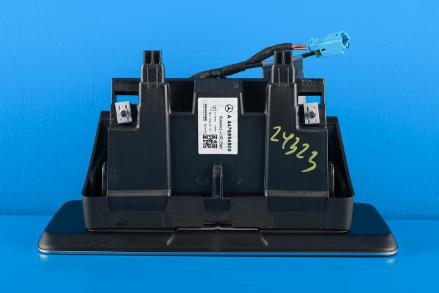 Multimedia display (MCU - Media Controller Unit) til Mercedes EQV 2020-->> (W447) (W447) (MERCEDES|A 253 900 69 05|)