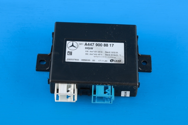 Styreenhet diverse til Mercedes EQV, 2020-->> (W447) (W447) (MERCEDES|A 447 900 88 17)