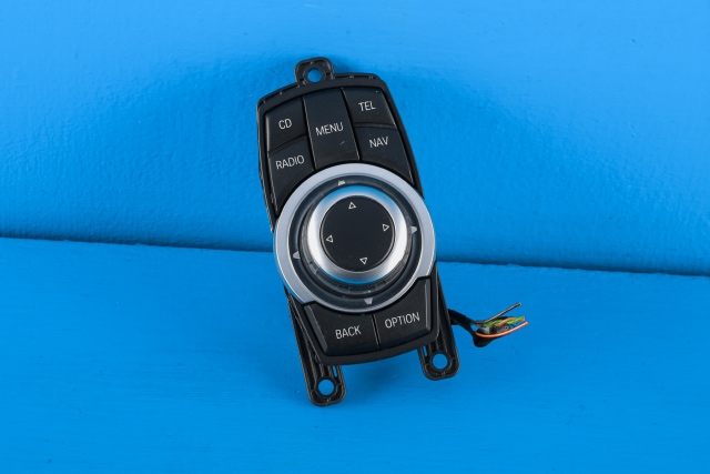 Bilstereo navigasjon betjeningspanel til BMW 5-Serie 2010-2017 (F10/F11) (F10/F11) (BMW|65.82-9 253 944|)