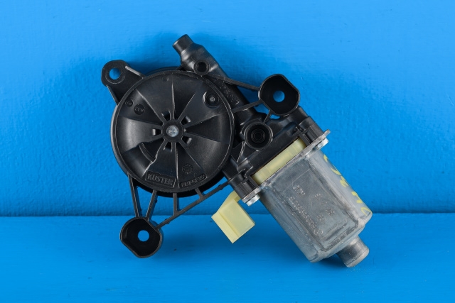 Ruteheis, kun motor, venstre foran til Audi A3 2012-2016 (Type III, Fase 1) (BOSCH|0 130 822 716|5Q0 959 802 B|)