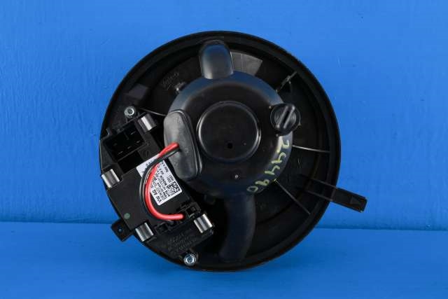 Varmeapparat motor til VW Touran 2010-2015 (Type I, Fase 3)  (VAG|1K1 820 015 L|)