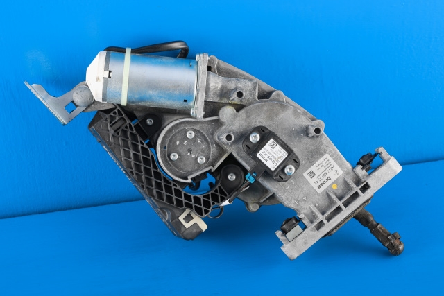 Baklukeåpner motor til Mercedes E-Klasse, 2009-2013 (Fase 1) (W212) (W212) (MERCEDES|A 212 820 35 42)