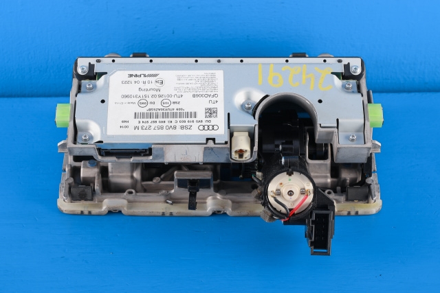 Bilstereo navigasjon til Audi A3 2012-2016 (Type III, Fase 1)  (VAG|8V0 857 273 M|)