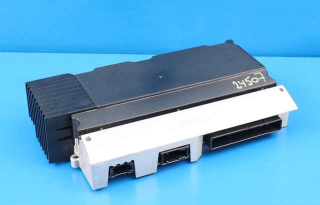 Bilstereo forsterker til Audi A8 2003-2010 (Type II) (VAG|4E0 035 223 F|)