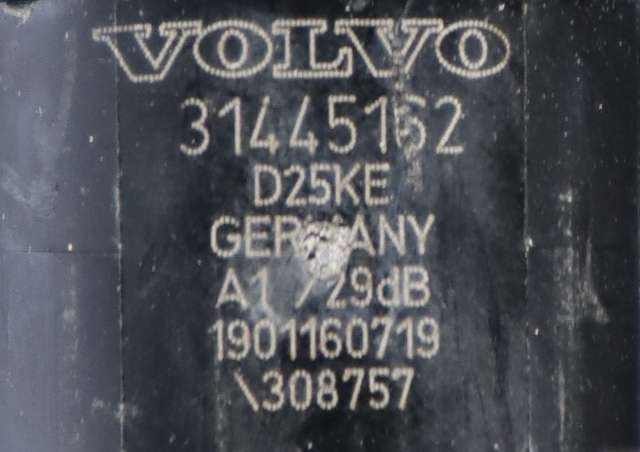 Parkeringssensor foran til Volvo V60/V60 CC 2013-2018 (Type I, Fase 2)  (VOLVO|31445162|)