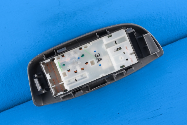 Bryter ruteheis førerdørspanel til Nissan E-NV200 2014-->>  