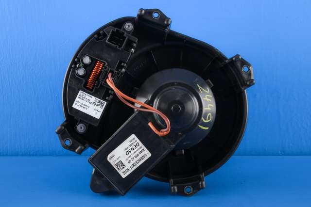 Varmeapparat motor til Mercedes B-Klasse 2011-2018 (W246) (W246) (MERCEDES|A 246 906 42 00|)