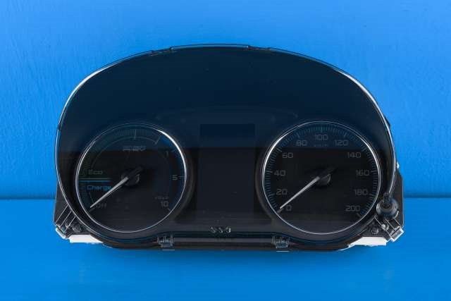 Instrumentpanel til Mitsubishi Outlander, 2015-->> (Type III, Fase 2) (MITSUBISHI|8100C839)
