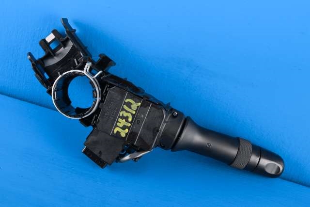 Bryter blink til Toyota Tundra 2006-2016  (TOYOTA|02670-17F480|)
