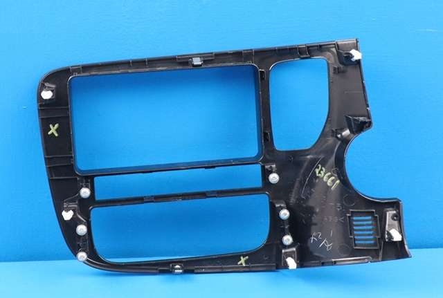 Dashbord diverse til Mitsubishi Outlander 2015-->> (Type III, Fase 2) (MITSUBISHI|8002B294|)