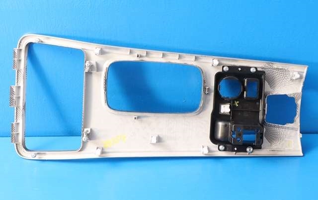 Dashbord diverse til Mitsubishi Outlander 2015-->> (Type III, Fase 2)  