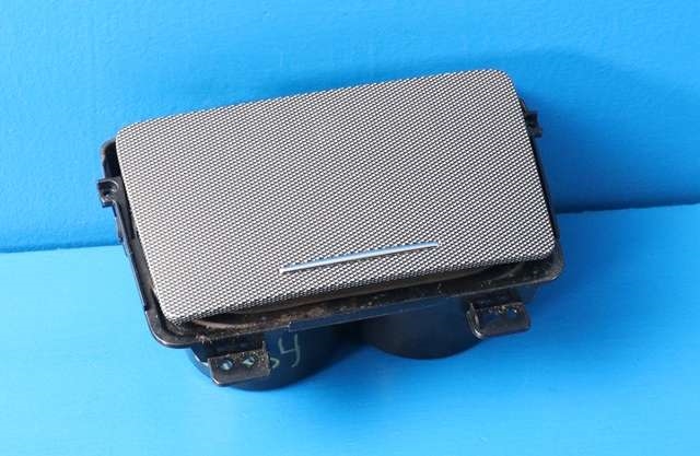 Dashbord koppholder til Mitsubishi Outlander 2015-->> (Type III, Fase 2)