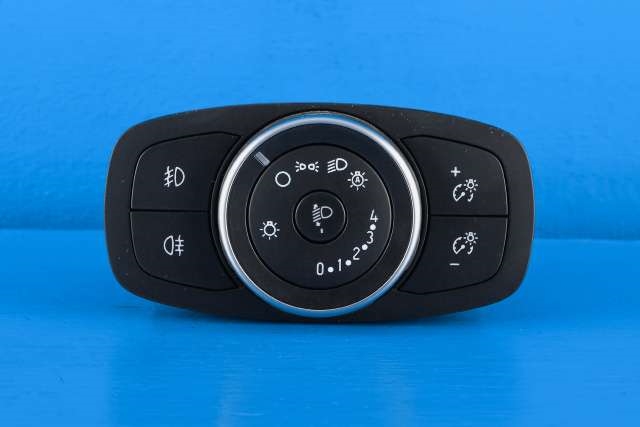 Bryter lys til Ford Transit Connect 2018-->> Type II, Fase 2 (FORD|JX7T-13D061-EC|)