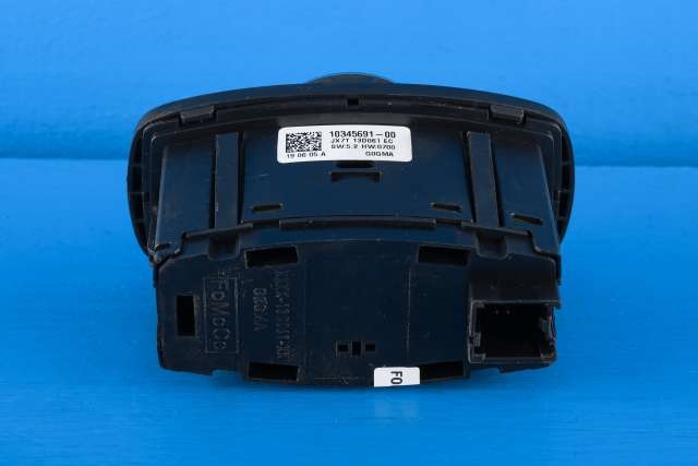 Bryter lys til Ford Transit Connect 2018-->> Type II, Fase 2 (FORD|JX7T-13D061-EC|)