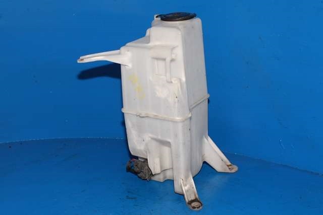 Spylertank foran til Toyota Tundra, 2006-2016 (DENSO|060851-235)