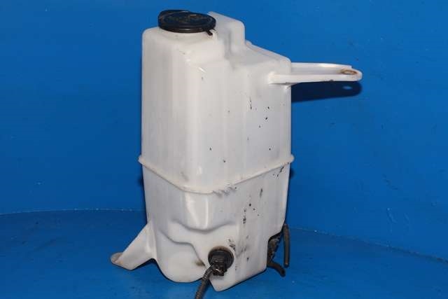 Spylertank foran til Toyota Tundra 2006-2016  (DENSO|060851-235|)