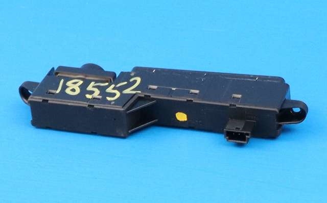 Instrument diverse til Mercedes E-Klasse 2002-2006 (Fase 1) (W211) (W211) (MERCEDES|A 211 542 01 26|)