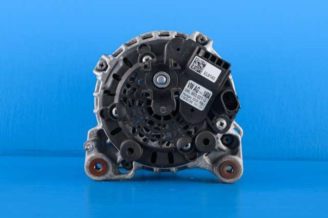 Dynamo diesel til Škoda Octavia 2017-2020 (Type III, Fase 2) (BOSCH|F 000 BL0 8X6|04L 903 021 G. 14 VOLT - 140 AMP|)