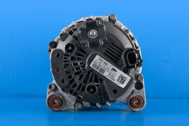 Dynamo til VW Golf VII 2012-2017 (Fase 1)  (VALEO|TG14C071|04C 903 023 K. 14 VOLT - 140 AMP|)