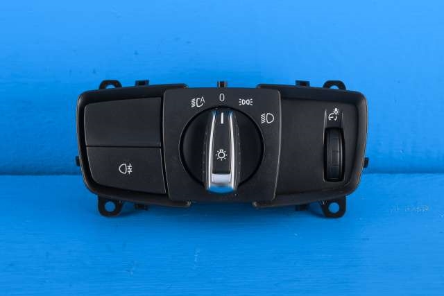 Bryter lys til BMW 1-Serie, 2011-2015 (Fase 1) (F20/F21) (F20/F21) (BMW|9 265 299)