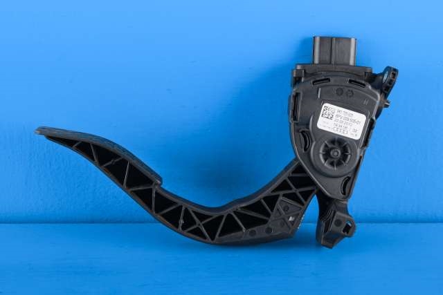 Pedal gass til Audi A5 2007-2016 (Type I)  (HELLA|6PV 009 505-01|8K1 723 523|)
