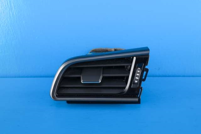 Dashbord friskluftdyse venstre til Toyota Camry, 2019-->>  (TOYOTA|55650-33440)