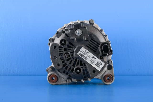 Dynamo til Audi A3 2012-2016 (Type III, Fase 1)  (VALEO|TG14C049|04E 903 023 K. 14 VOLT - 140 AMP|)