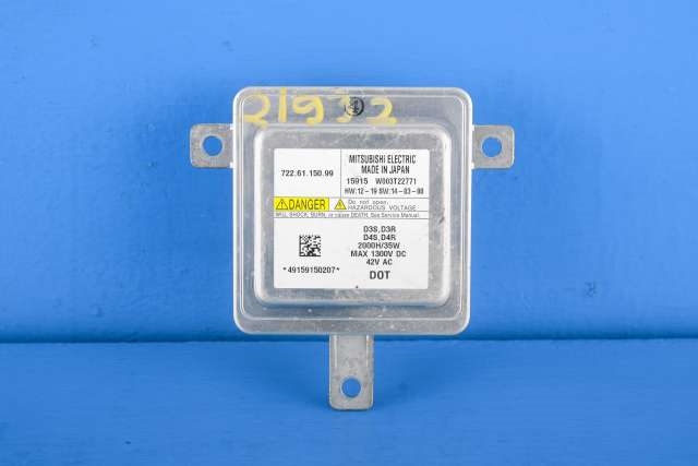 Styreenhet xenon/ballast til Volvo V40 2012-2019 (MITSUBISHI|W003T22771|)