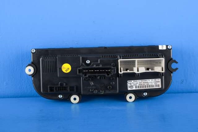 Varmeapparat betjening til VW Caddy 2015-2020 (Type III, Fase 3)  (HELLA|5HB 012 108-73|1K8 907 426 AQ|)