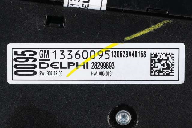 Bilstereo navigasjon betjeningspanel til Opel Astra J 2010-2015 (GM|13 360 095|)