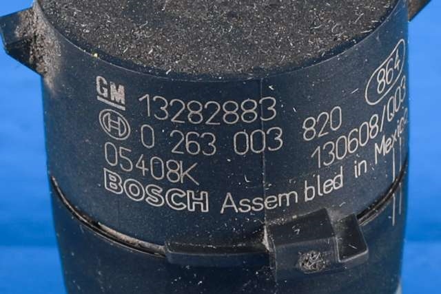 Parkeringssensor foran til Opel Astra J 2010-2015  (BOSCH|0 263 003 820|13 282 883|)
