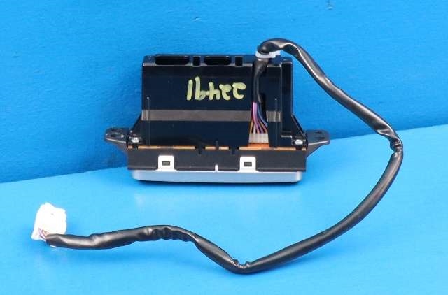 Bilstereo diverse til Nissan E-NV200 2014-->>  (NISSAN|4NR1A-210496|)