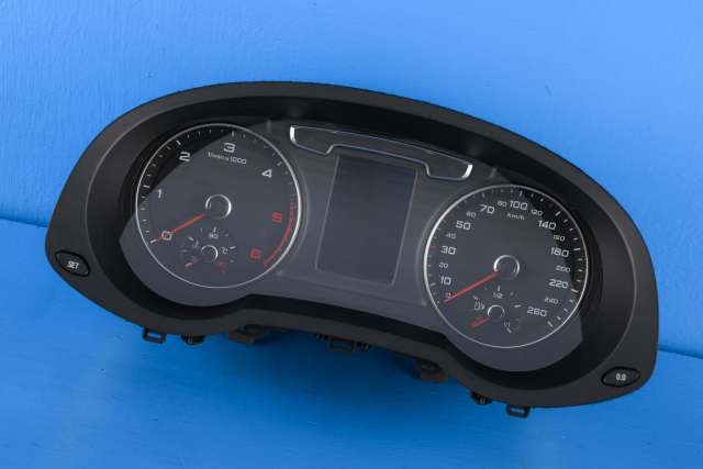 Instrumentpanel til Audi Q3, 2015-2018 (Type I, Fase 2)  (VDO|A2C86857000)