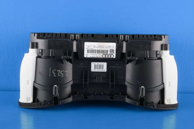 Instrumentpanel til Audi Q3 2015-2018 (Type I, Fase 2)  (VDO|A2C86857000|8U0 920 930 G|)