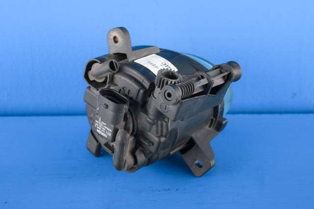 Tåkelykt høyre foran til Audi A4 2007-2014 (Type IV) (B8) (B8) (VALEO|89205622|8T0 941 700|)