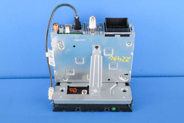 Bilstereo til Peugeot Partner 2015-2019 (Type II, Fase 2)  (PEUGEOT|98 142036 80|)