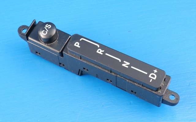 Instrument diverse til Mercedes E-Klasse 2002-2006 (Fase 1) (W211) (W211) (MERCEDES|A 211 542 04 26|)